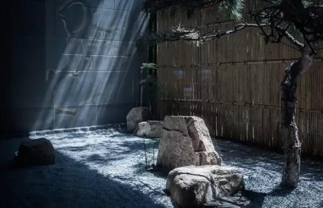 66�ž�ʯͼƬ��ʯͷ�ھ����е�Ӧ��