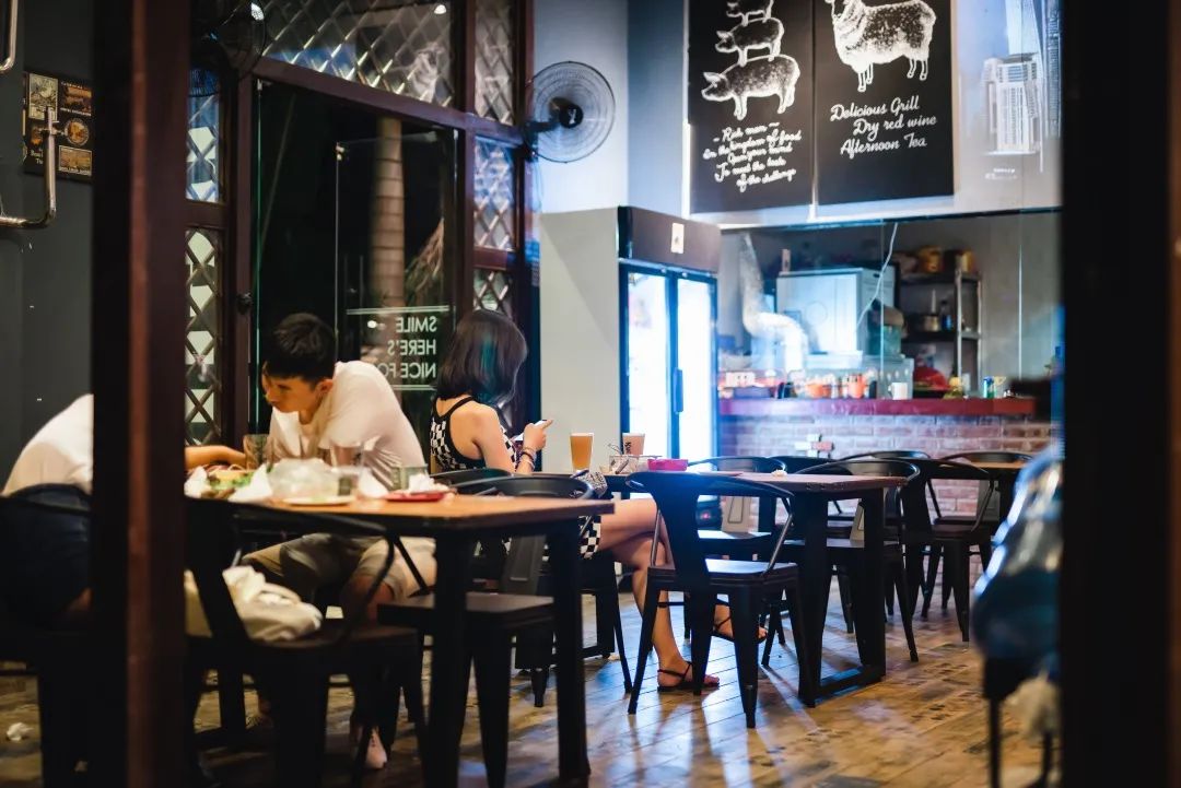 西双版纳不相信生活会乏味