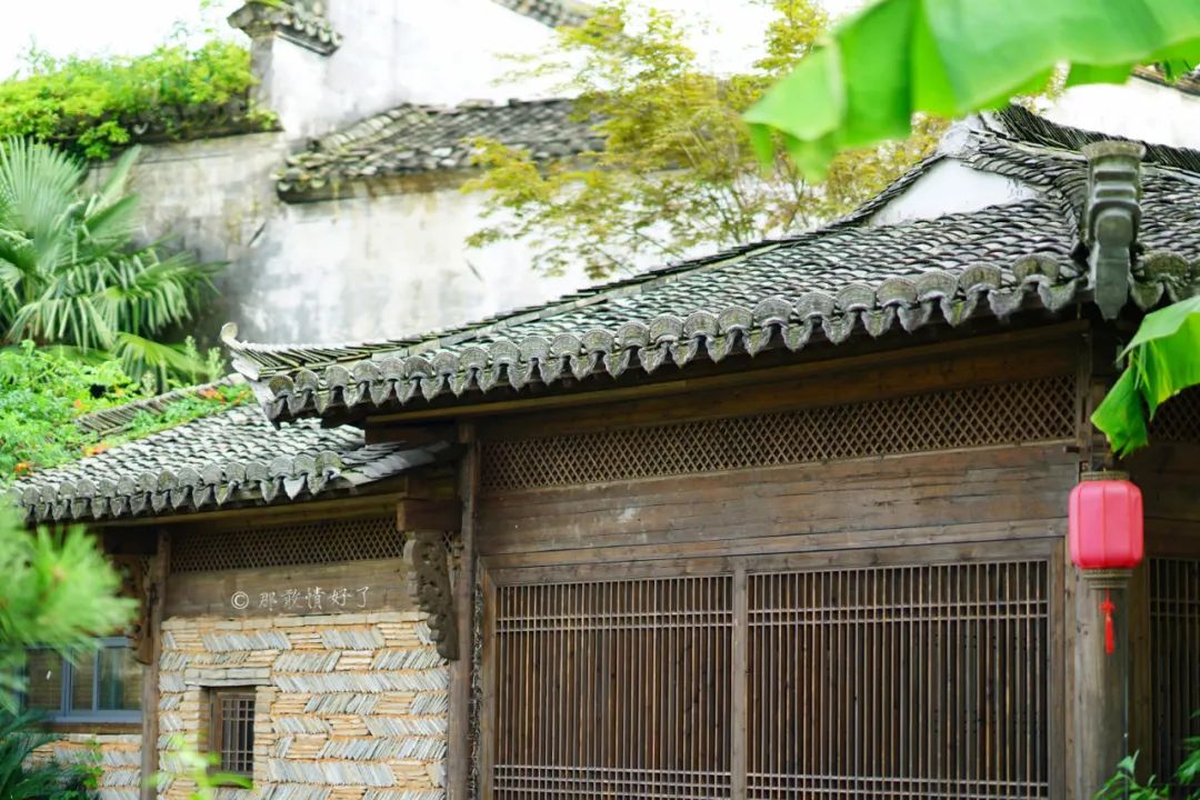 ��ɽ��˵��0�����Ļ��̴�լ���ޣ�������������ס�ڴ��辰��