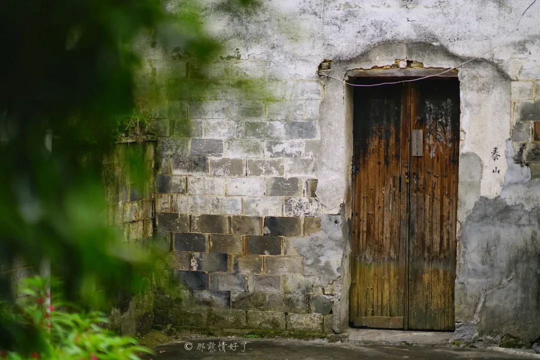 ��ɽ��˵��0�����Ļ��̴�լ���ޣ�������������ס�ڴ��辰��