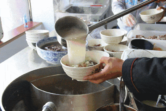 ����ǹ�����ݵ�8�����У�������ȥ������������