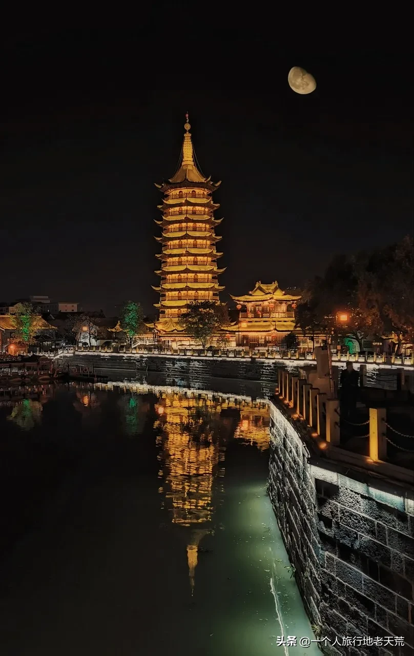 ����ǹ�����ݵ�8�����У�������ȥ������������