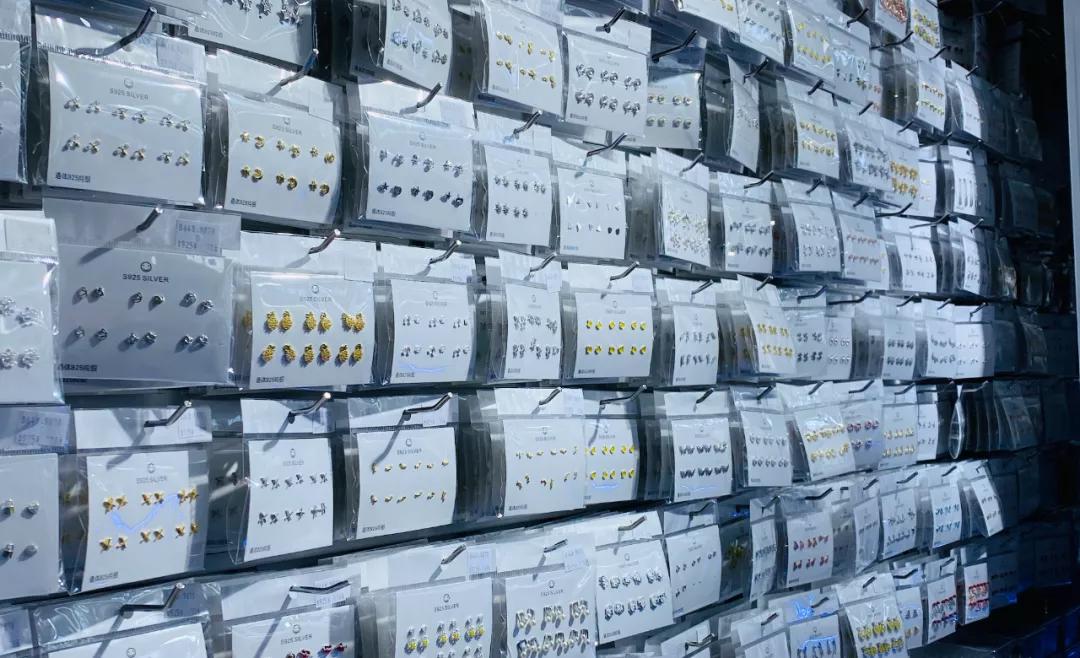 ���ڲ�һ�����㷢�ƣ���һ��������úù�