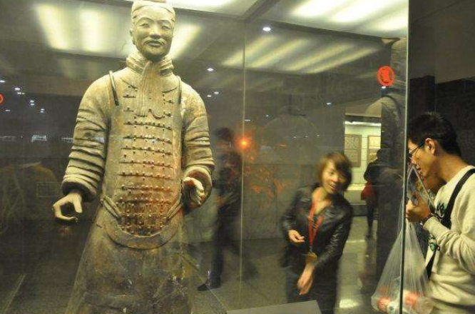 ŴΪζСơƶǡٱ8鸹Իˣ