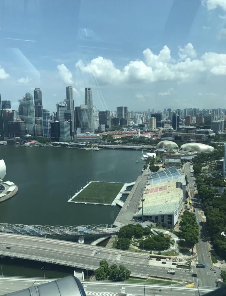 50����Ƭ�����㣬���¼��¡��ж�ô���ڲ�ͬ