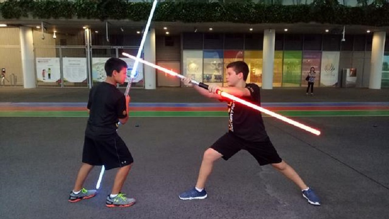 50����Ƭ�����㣬���¼��¡��ж�ô���ڲ�ͬ