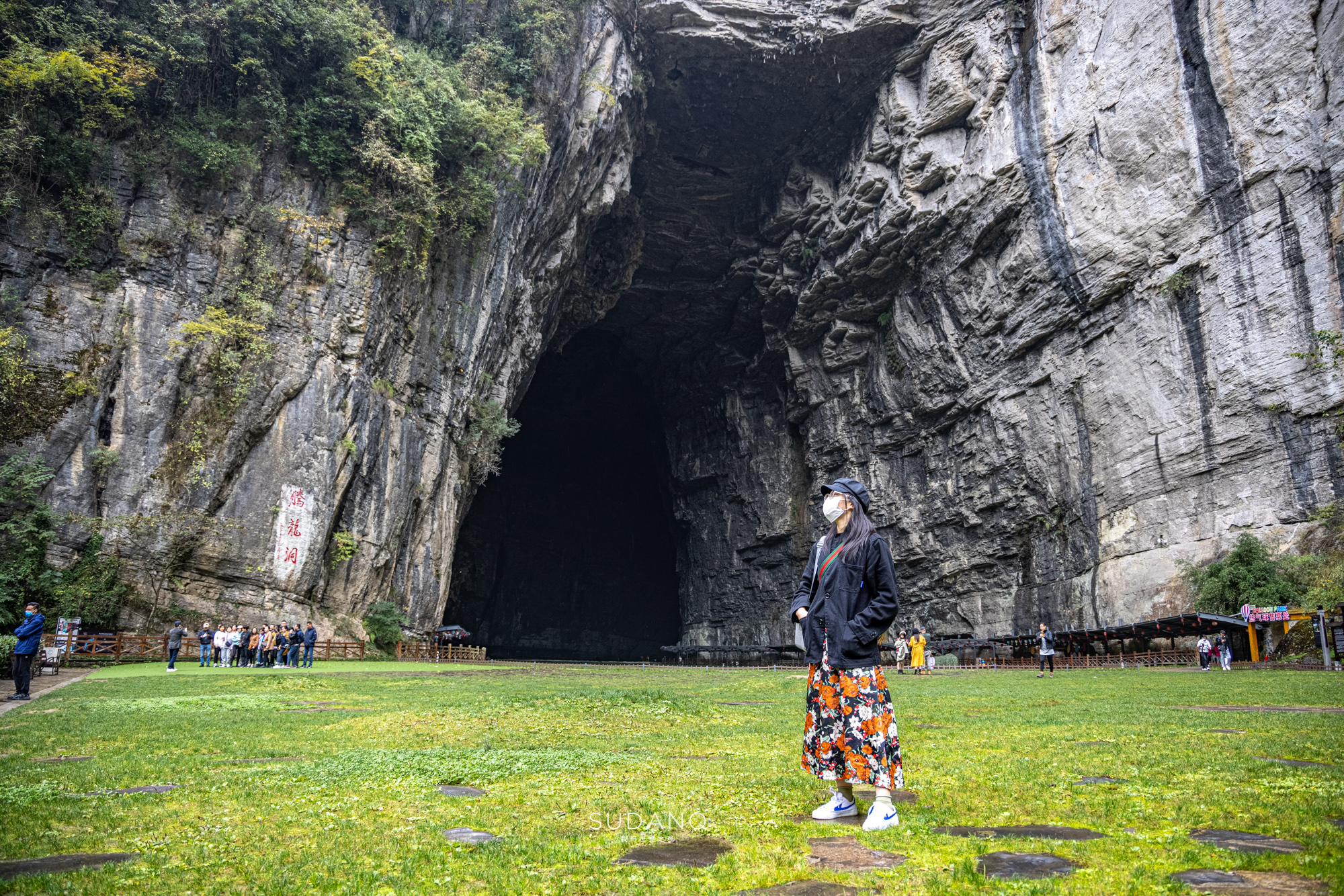 ʵ�����޵�һ�󶴣�������1000���ˣ�һ��20��Ľ������ܷ�ֱ����