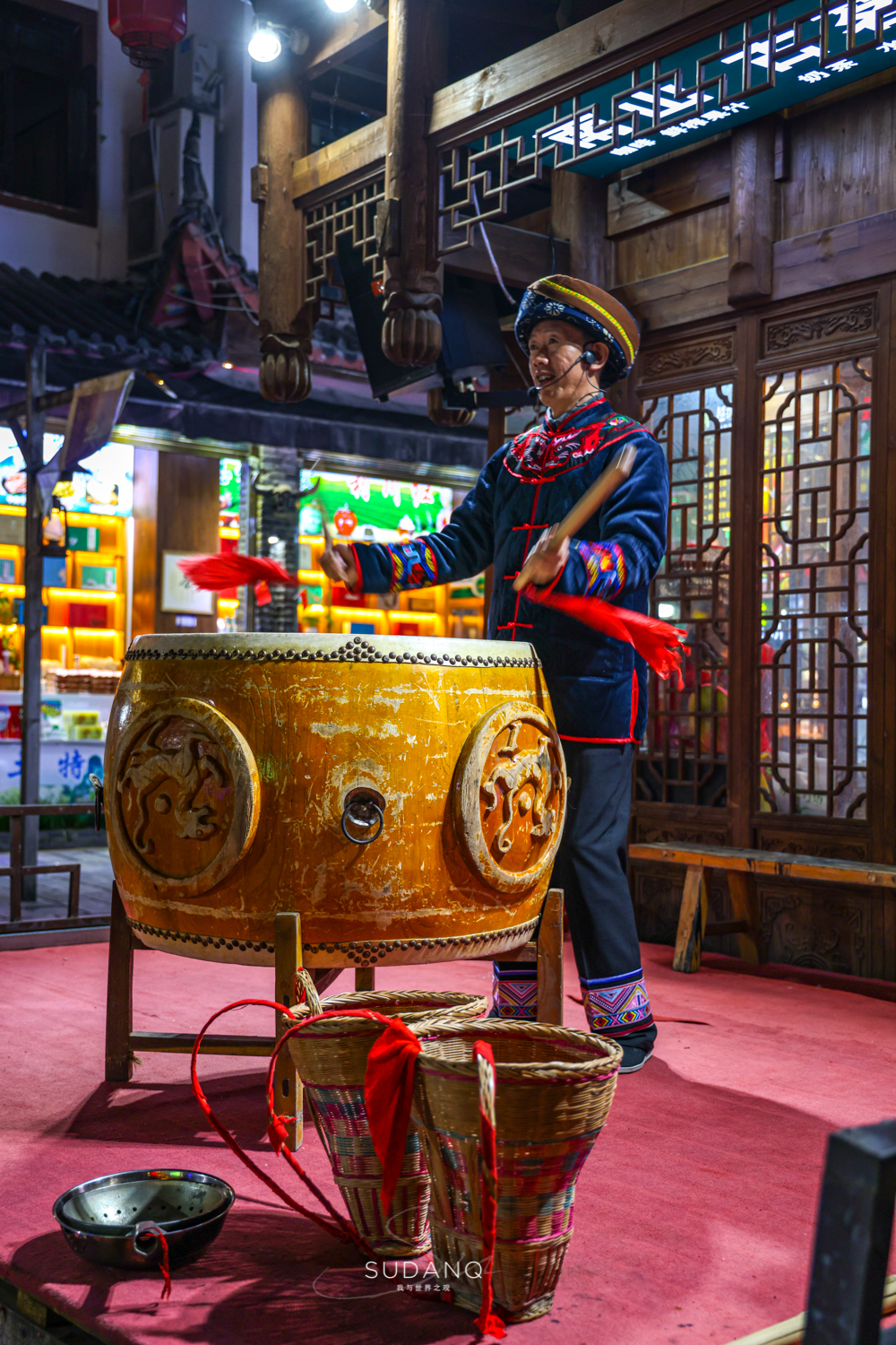 ʵ�����޵�һ�󶴣�������1000���ˣ�һ��20��Ľ������ܷ�ֱ����