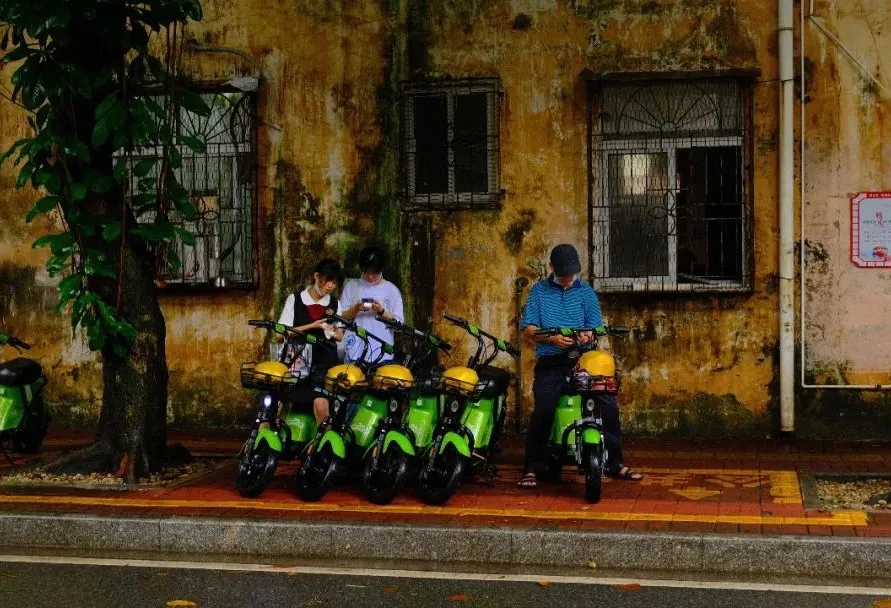 ��ģ�������ȥһ��տ��