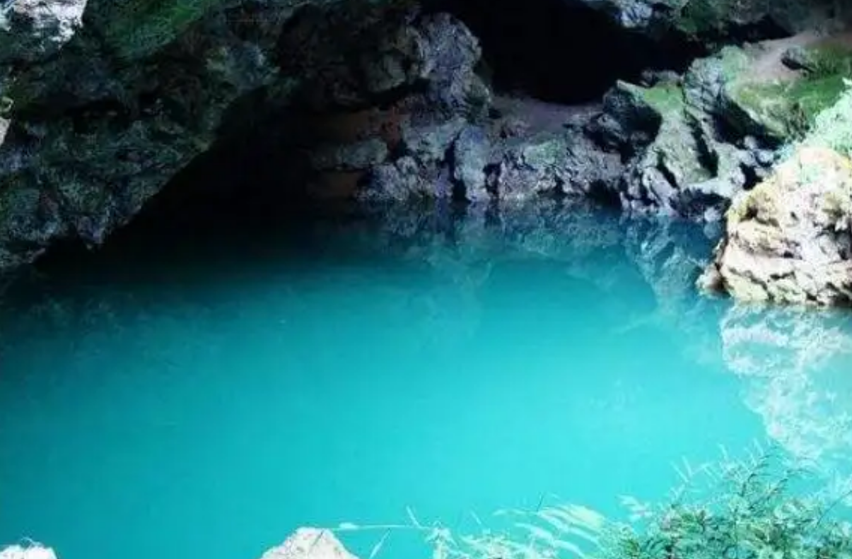 1992꣬㽭ˮ̶ǧ깬ѳΪ4Aη羰