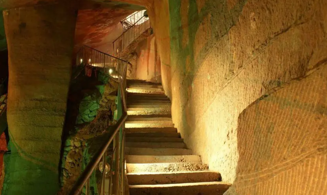 1992꣬㽭ˮ̶ǧ깬ѳΪ4Aη羰