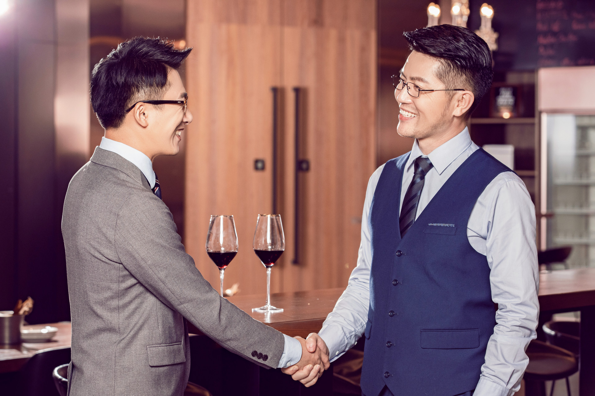 �����µ�����������ʼǣ�5000�ָɻ��ܽᣬ�����Ϊ���¸���