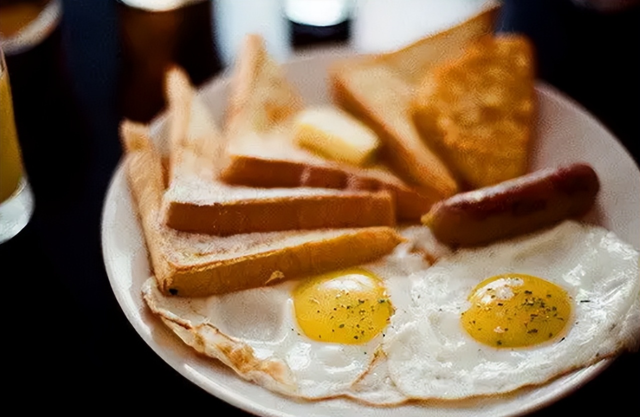 ��������������Ϊ����Щ�������Բ飬����ռ�˼�����